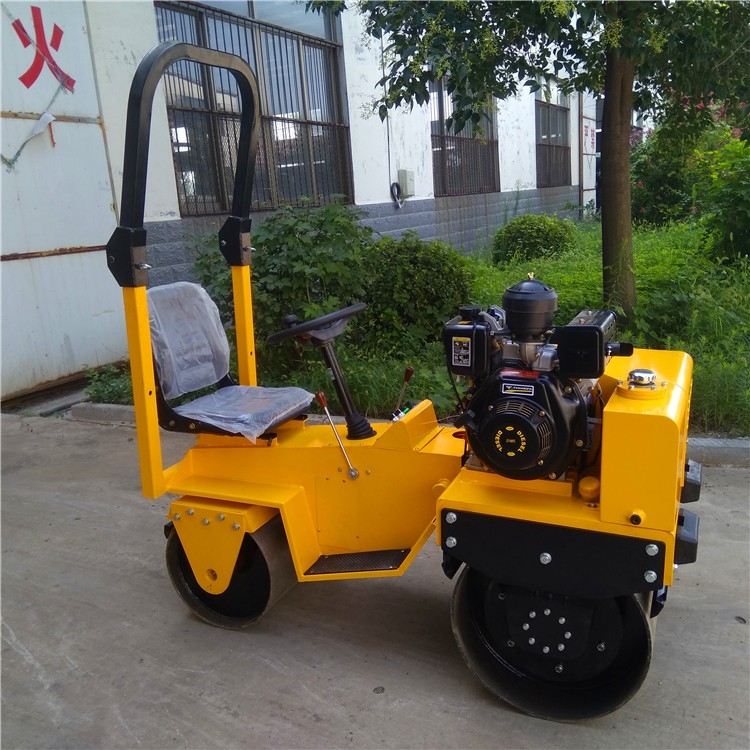 沖擊壓路機(jī)是怎么保養(yǎng)的？