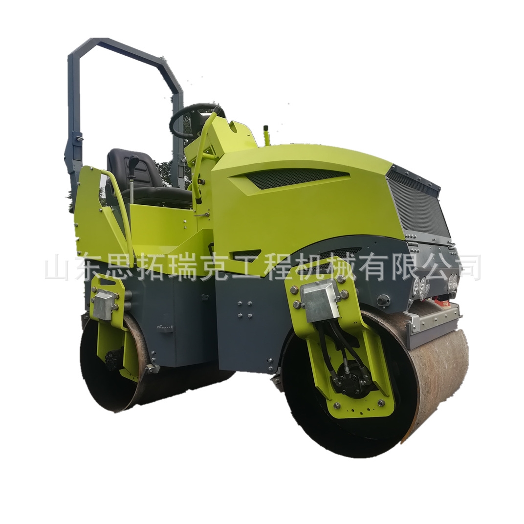 小型壓路機(jī)變速器“亂檔”的原因